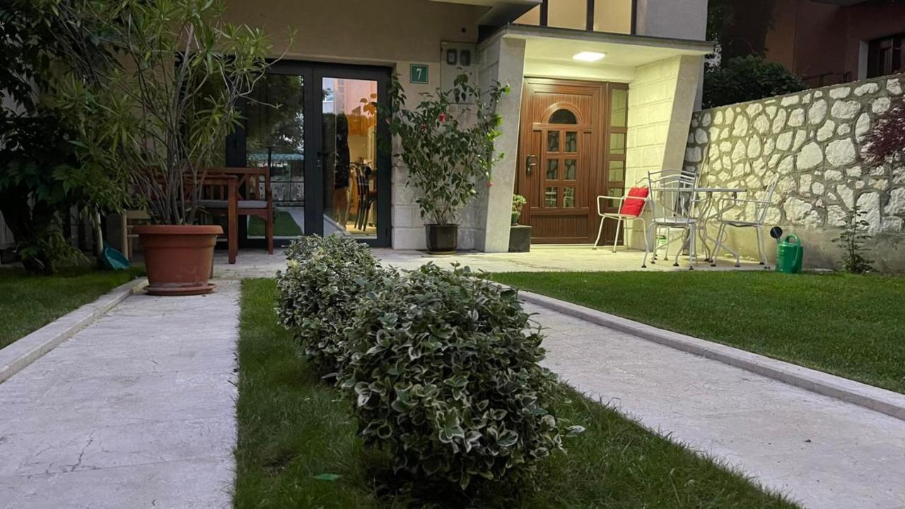 Visoko New Concept - 7 Minutes From The Pyramids - City Center 외부 사진